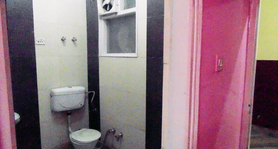 Hotel Kamla Palace, Katra 4